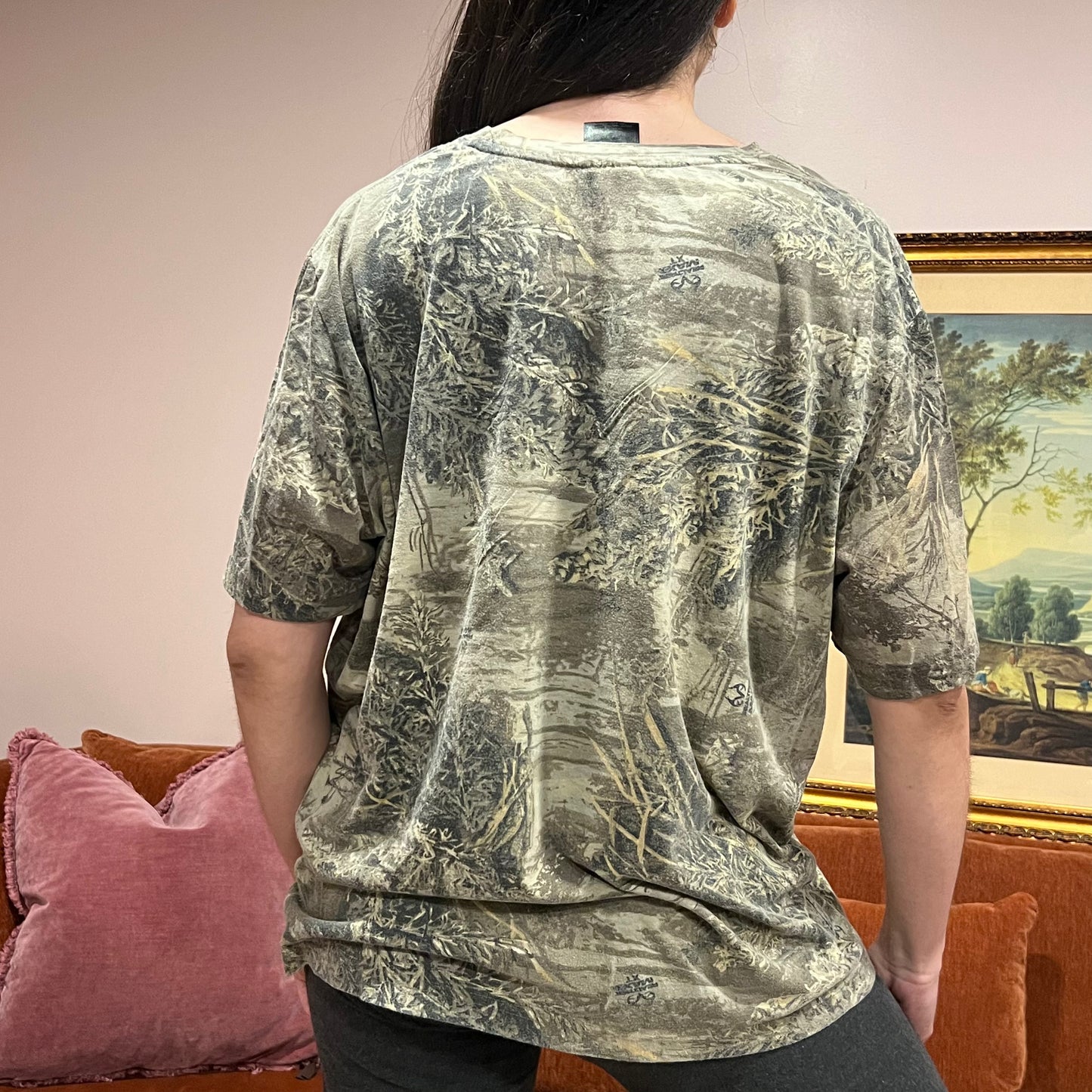 DUMP YOUR REPUBLICAN GIRLFRIEND camo t-shirt with orange text (XL)