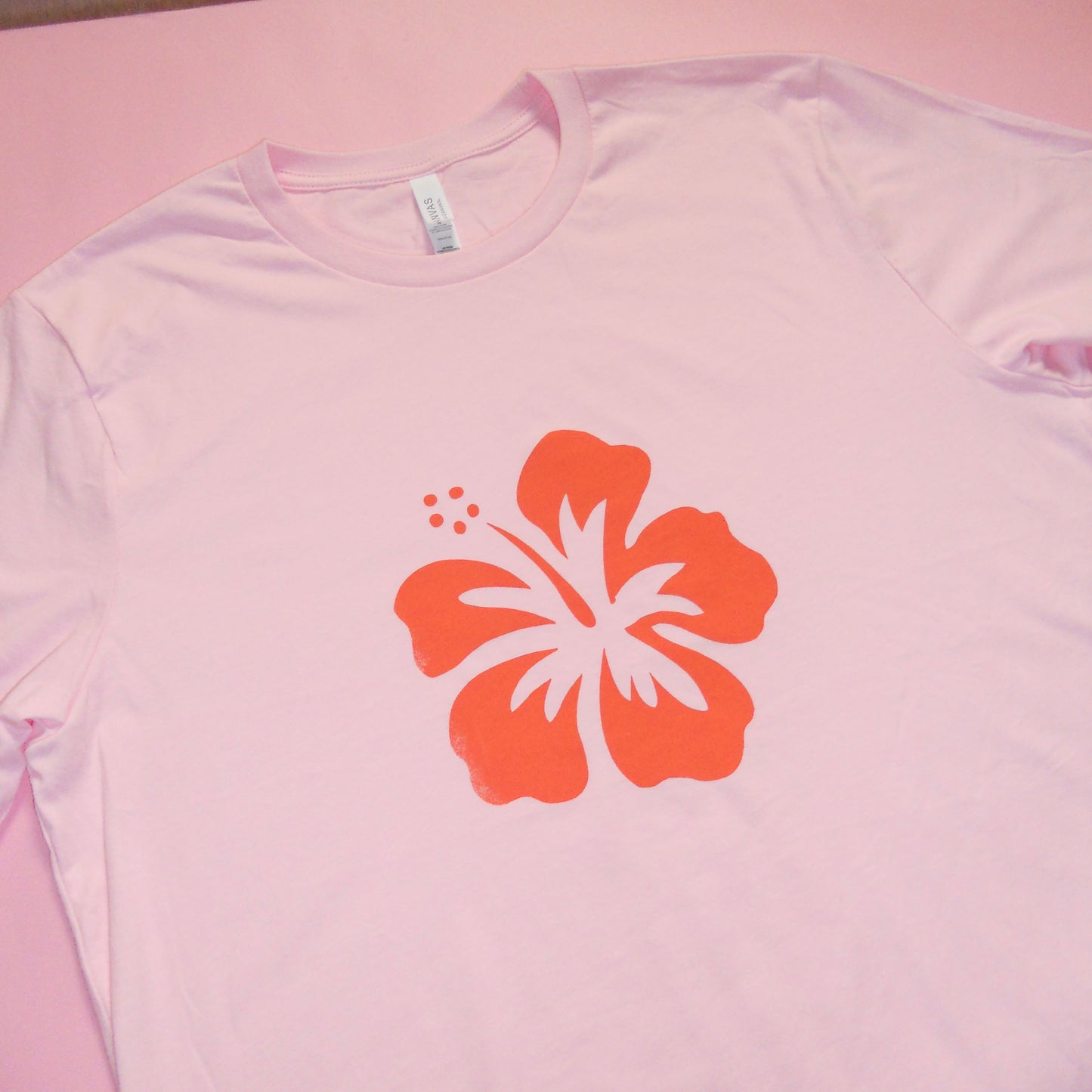 HIBISCUS tee