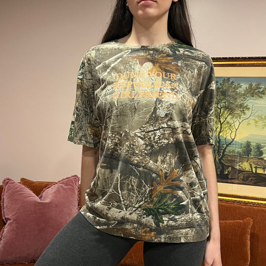 DUMP YOUR REPUBLICAN GIRLFRIEND camo t-shirt with orange text (L)